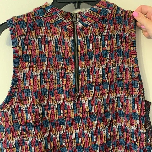 Anthro sleeveless top like new - Picture 2 of 3